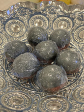 Load image into Gallery viewer, Mini Soaps for all occasions
